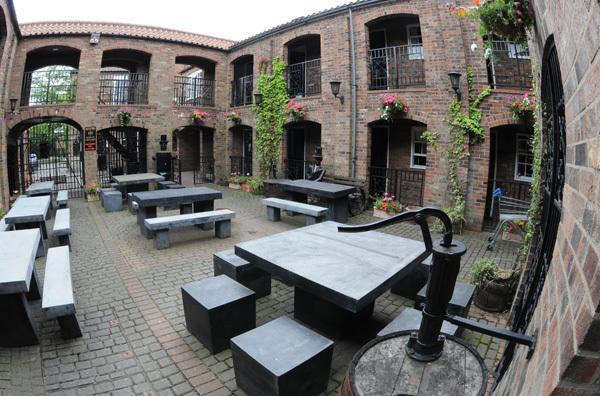 The Exchange Coach House Inn ブリッグ エクステリア 写真